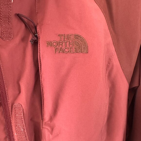 Women's North Face Ski Jacket - Picture 3 of 8